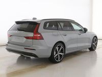 Gebraucht Volvo V60 Plus 253 PS (186 kW) 2025 Grau Kombi