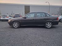 Gebraucht Opel Vectra Basis 101 PS (74 kW) 2000 Mountaingrau  met. Limousine