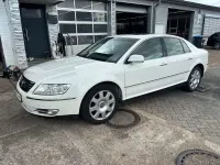 Gebraucht VW Phaeton 239 PS (175 kW) 2009 Weiß Limousine