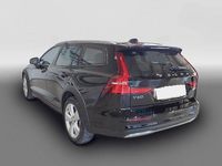 Gebraucht Volvo V60 Plus 197 PS (144 kW) 2022 Schwarz Kombi