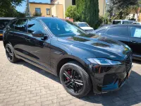 Second-hand Jaguar F-Pace R-Dynamic 204 CP (150 kW) 2024 Negru SUV
