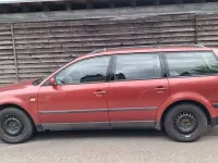 Gebraucht VW Passat 125 PS (91 kW) 1999 Rot Kombi