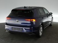 gebraucht VW Golf VIII 1.0 eTSI DSG Life ACC Navi LED Klima