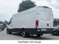 Gebraucht Iveco Daily 176 PS (129 kW) 2024 Weiß Van / Kleinbus