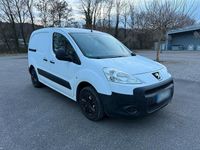 Gebraucht Peugeot Partner 90 PS (66 kW) 2008 Weiß Van / Kleinbus
