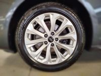 Gebraucht Audi A4 Advanced 163 PS (119 kW) 2023 Grau Kombi