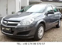 Gebraucht Opel Astra Selection 116 PS (85 kW) 2009 Karbongrau/technical grey Limousine