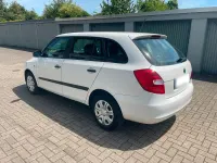 Gebraucht Skoda Fabia 90 PS (66 kW) 2011 Weiß Kombi