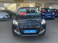 Gebraucht Ford Kuga Trend 150 PS (110 kW) 2016 Schwarz SUV