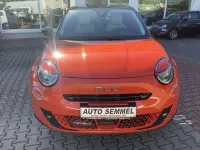 Neu Fiat 600 La Prima 110 PS (80 kW) 2025 Orange sun of italy SUV