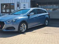 Gebraucht Hyundai i40 Classic 135 PS (99 kW) 2016 Blue spirit metallic Kombi