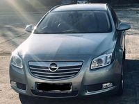 Gebraucht Opel Insignia 163 PS (119 kW) 2011 Grau Kombi