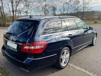 Second-hand Mercedes E250 204 CP (150 kW) 2012 Albastru Break
