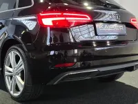 Gebraucht Audi e-tron Sport 150 PS (110 kW) 2020 Brillantschwarz SUV