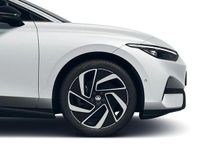 Gebraucht VW ID.7 Pro 210 kW (286 PS) 2024 Gletscherweiß metallic Limousine