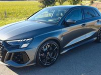 Gebraucht Audi RS3 Ambiente 400 PS (294 kW) 2022 Grau Limousine