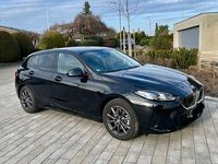 Gebraucht BMW 116 Shadowline 122 PS (89 kW) 2025 Schwarz Kleinwagen