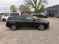 Usata Ford Focus Active 125 CV (91 kW) 2019 Nero Berlina