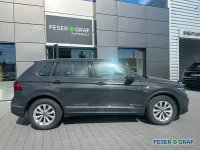 Gebraucht VW Tiguan 131 PS (96 kW) 2022 Uranograu SUV