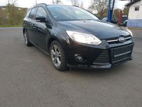 Second-hand Ford Focus 110 CP (80 kW) 2014 Negru Break