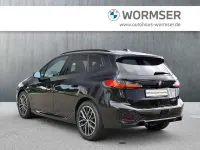 Gebraucht BMW 223 Active Tourer M Sport 204 PS (150 kW) 2024 Schwarz Van / Kleinbus