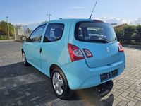 Second-hand Renault Twingo Expression 75 CP (55 kW) 2013 Albastru Hatchback