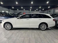 Gebraucht Mercedes E220 AMG 194 PS (142 kW) 2016 Weiß Limousine