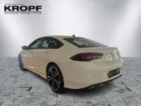 Gebraucht Opel Insignia Sport 174 PS (127 kW) 2023 Jade weiss/arktis weiss Limousine