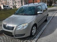Gebraucht Skoda Roomster 105 PS (77 kW) 2009 Andere farben Van / Kleinbus