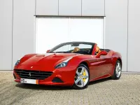 Second-hand Ferrari California 560 CP (411 kW) 2017 Roșu Cabrio