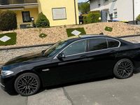 Gebraucht BMW 520 185 PS (136 kW) 2014 Schwarz Limousine