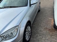Gebraucht Mercedes C180 120 PS (88 kW) 2007 Silber Limousine