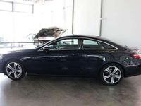 Gebraucht Mercedes E200 184 PS (135 kW) 2017 Blau , cavansitblau metallic Coupé