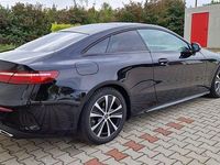 Gebraucht Mercedes E200 AMG 184 PS (135 kW) 2017 Schwarz Coupé