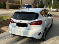 Gebraucht Ford Fiesta Cool & Connect 86 PS (63 kW) 2019 Weiß Kleinwagen
