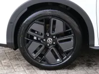 Neu VW T-Roc R-line 150 PS (110 kW) 2026 Weiß SUV