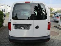 Gebraucht VW Caddy Trendline 102 PS (75 kW) 2020 Candyweiss Van / Kleinbus