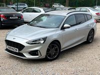 Używany Ford Focus ST-Line 125 KM (91 kW) 2022 Srebrny Kombi