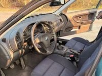 Gebraucht BMW 316 Performance 102 PS (75 kW) 1997 Grün Limousine