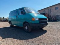 Second-hand VW Transporter 68 CP (50 kW) 1995 Verde Van