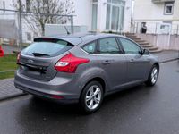 Gebraucht Ford Focus 101 PS (74 kW) 2012 Braun Kleinwagen