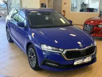 Gebraucht Skoda Octavia Clever 110 PS (80 kW) 2022 Blau Kombi