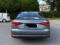 Gebraucht Audi A4 Design 286 PS (210 kW) 2019 Grau Limousine