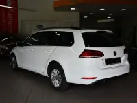 Gebraucht VW Golf VII Trendline 116 PS (85 kW) 2018 Weiß Kombi