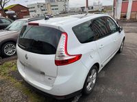 Gebraucht Renault Scénic III Bose Edition 160 PS (117 kW) 2012 Weiß Van / Kleinbus