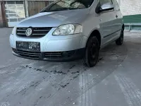 Gebraucht VW Fox 54 PS (39 kW) 2007 Silber Kleinwagen