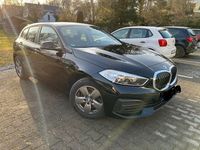 Gebraucht BMW 118 Advantage 140 PS (102 kW) 2020 Schwarz Kleinwagen