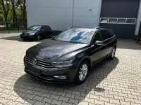 Gebraucht VW Passat Business 150 PS (110 kW) 2023 Grau Kombi
