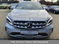 Gebraucht Mercedes GLA180 122 PS (89 kW) 2017 Silber SUV