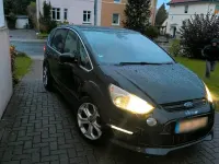 Gebraucht Ford S-MAX Titanium S 163 PS (119 kW) 2011 Schwarz Van / Kleinbus